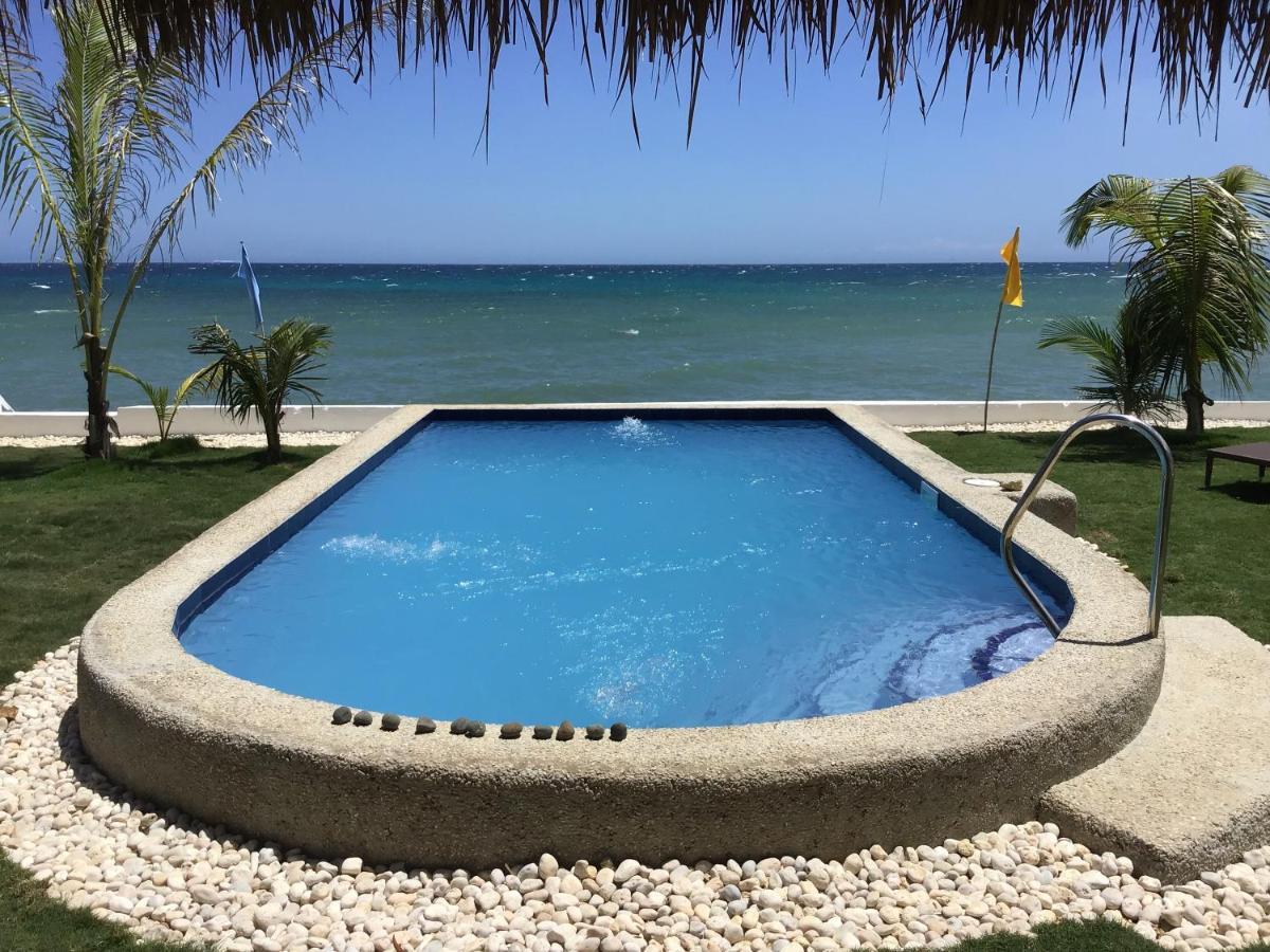 Bamboobeachvilla1 Ac New Oceanfront Pool Sunsetview Garden Kitchen Satellite Starlink Wi-Fi Dimiao المظهر الخارجي الصورة