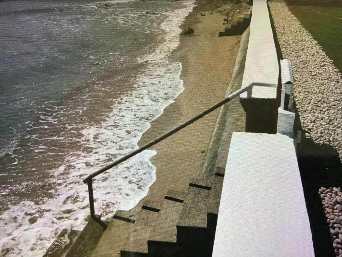 Bamboobeachvilla1 Ac New Oceanfront Pool Sunsetview Garden Kitchen Satellite Starlink Wi-Fi Dimiao المظهر الخارجي الصورة