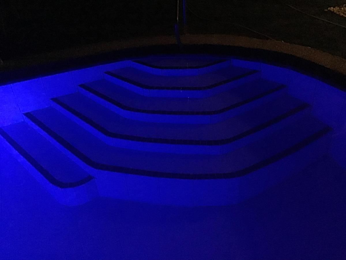 Bamboobeachvilla1 Ac New Oceanfront Pool Sunsetview Garden Kitchen Satellite Starlink Wi-Fi Dimiao المظهر الخارجي الصورة